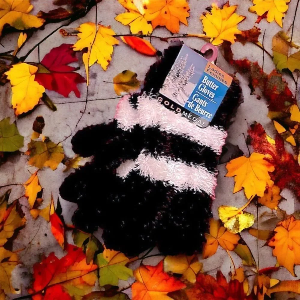 Gold Medal l Butter Fuzzy Gloves l  Black & White Stripped l Soft l Unisex l New